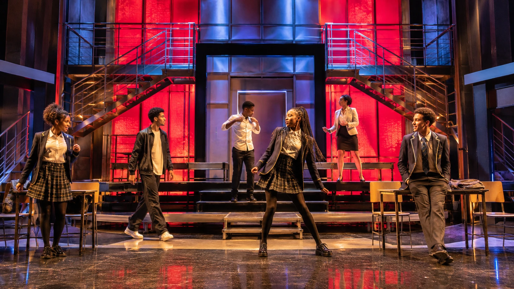 The same live-theatre world under the selected lighting state.